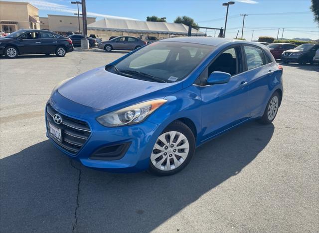 2017 hyundai elantra gt base