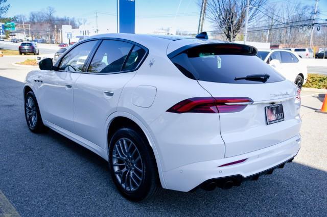 2023 maserati grecale gt ~ nerissimo package ~ surround view camera