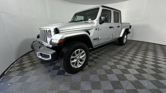 2023 Jeep Gladiator