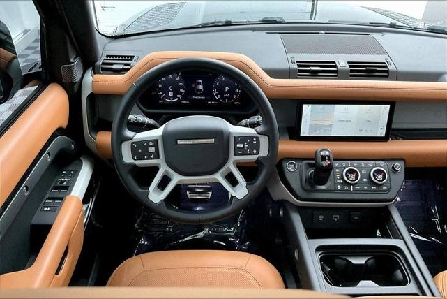 2024 land rover defender p300
