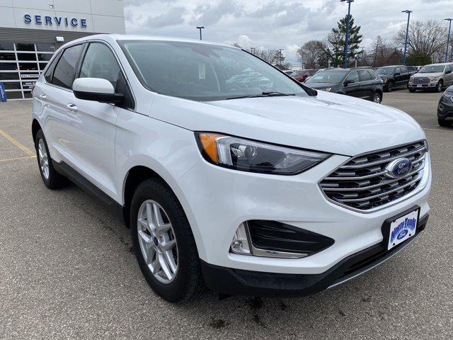 2022 ford edge sel