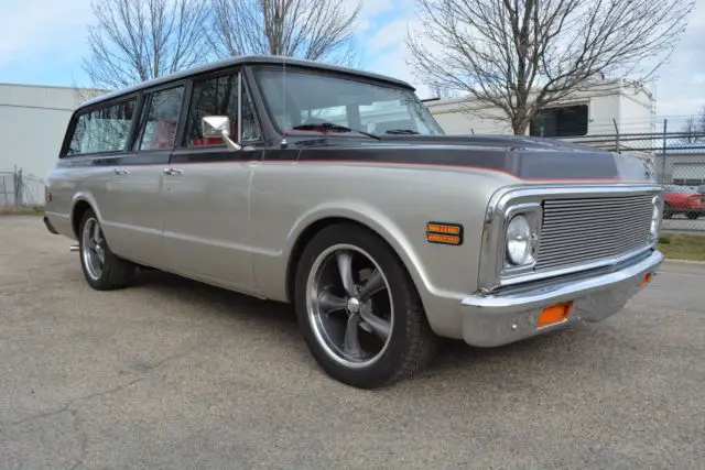 custom one of a kind 1971 suburban 3-door