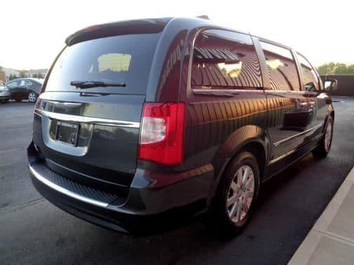 2012 chrysler town & country touring-l in fairborn, ohio