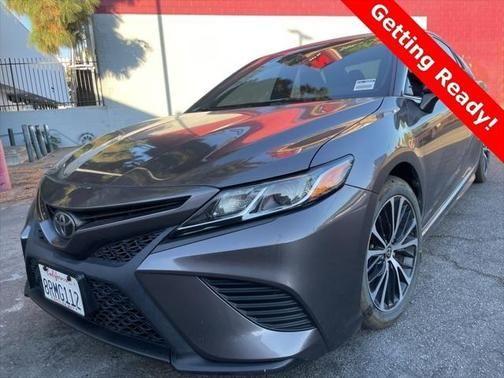 2020 toyota camry