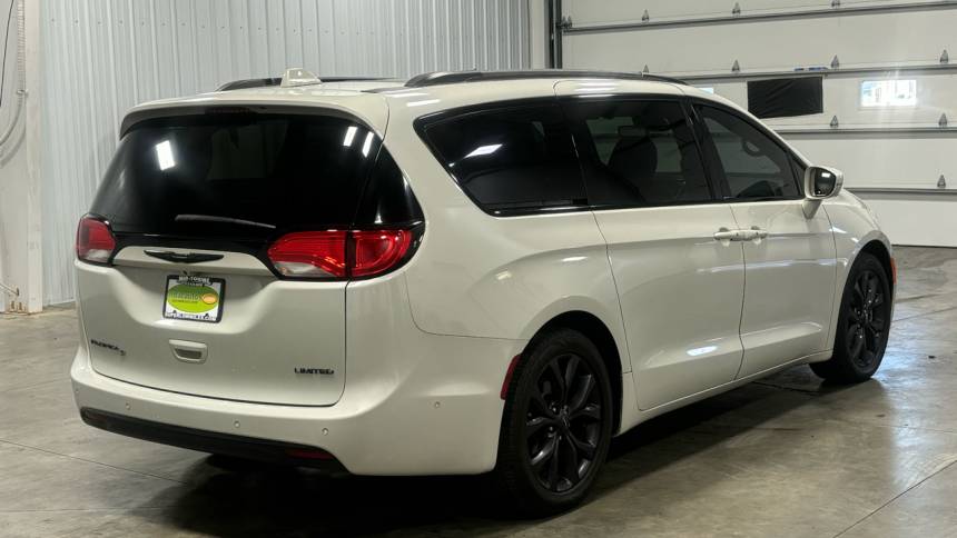2020 chrysler pacifica limited