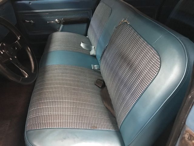 1972 chevy suburban c20 patina original 3 door crate engine