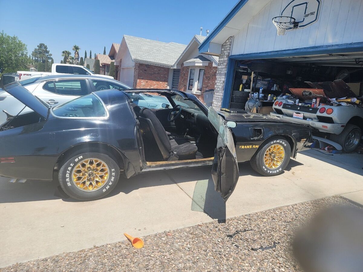1977 pontiac trans am coupe black rwd automatic t-tops