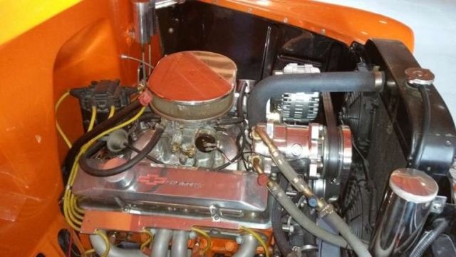 1949 chevrolet fleetline 350ci v8 gasoline automatic mustang ii front end