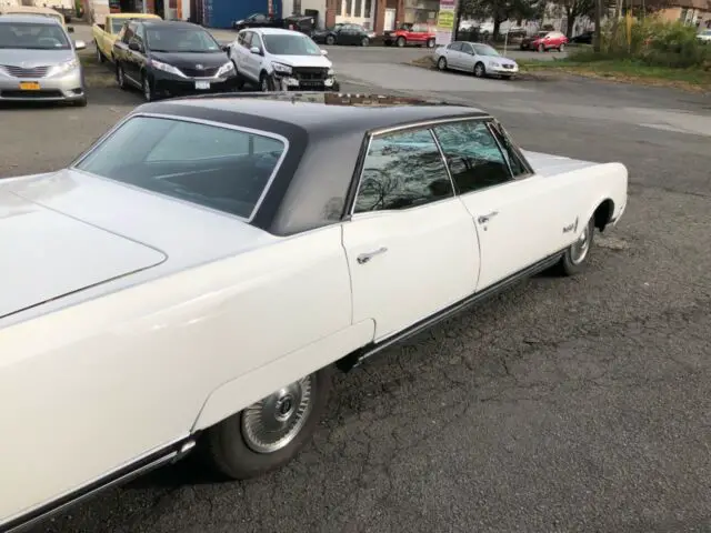 1966 oldsmobile ninety eight holiday luxury sedan clean !!