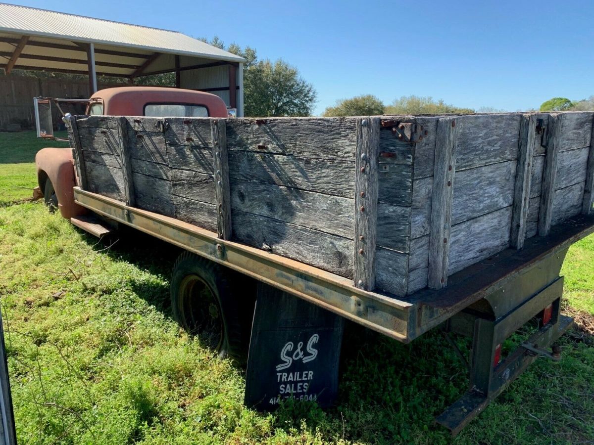 1950 chevy 2 ton pickup/truck with sideboards
