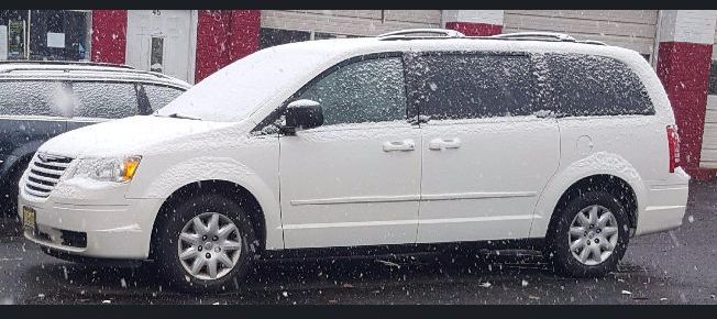 2010 chrysler town country for sale in new jersey by owner