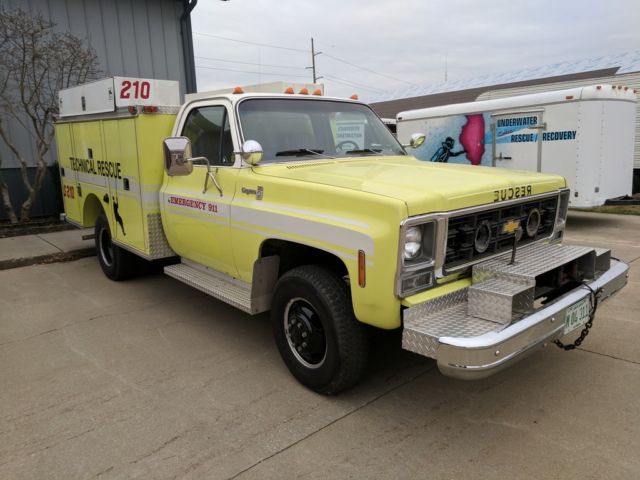 1979 chevy cheyenne c30 dually fire rescue truck/pierce utility/service body bed