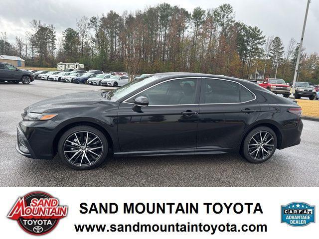 2024 toyota camry se