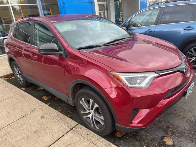 2018 toyota rav4 le