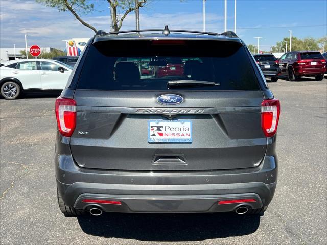 2017 ford explorer xlt