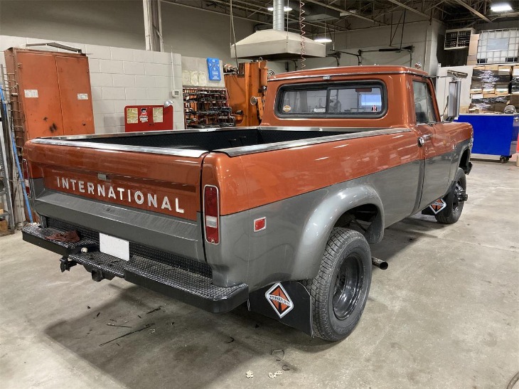 international harvester pickup copper & charcoal