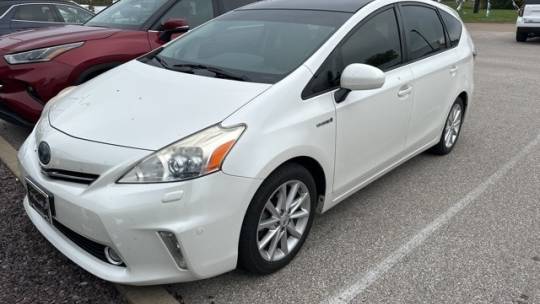 2012 Toyota Prius v (+)
