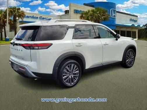 2023 nissan pathfinder sl fwd in savannah, georgia