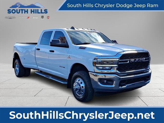 2022 ram 3500 tradesman crew cab 4x4 8' box
