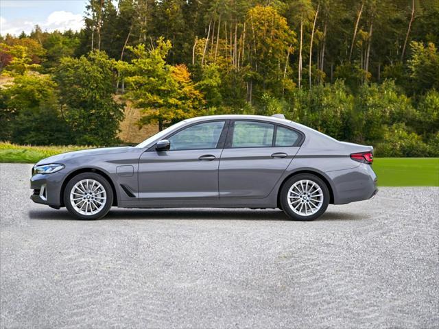 2022 bmw 530e base