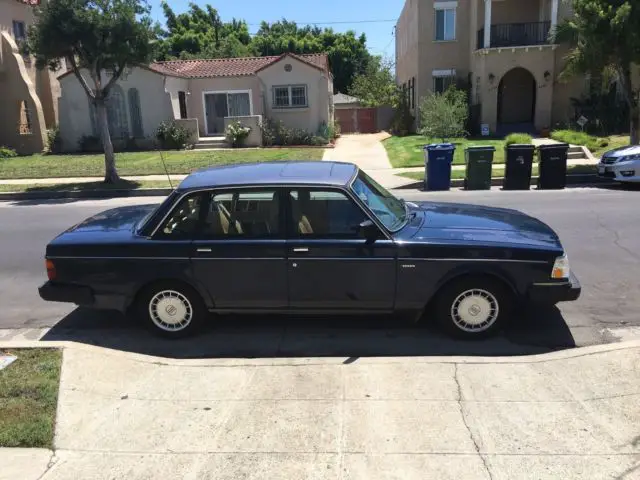 1990 volvo 240 dl 4-door one owner