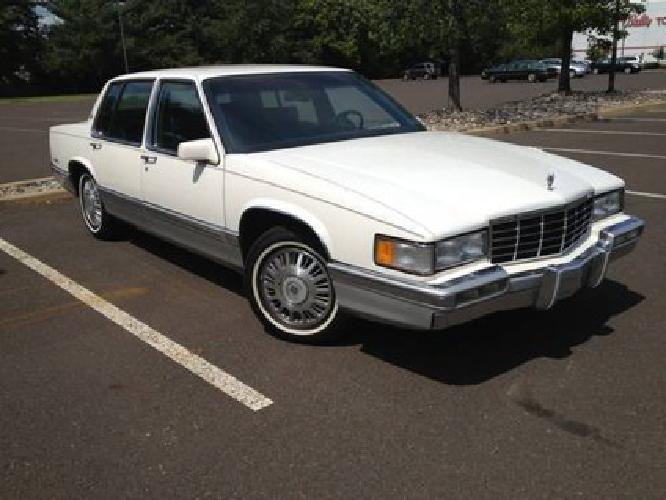 93 cadillac deville - absolutely gorgeous - only 46,000 miles!!!!!!! in philadelphia, pa