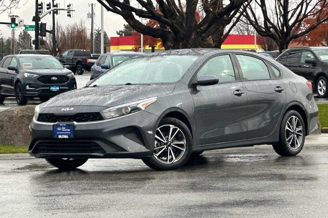 2022 kia forte lxs