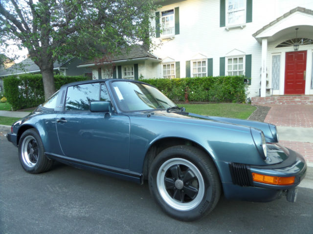 1980 911 sc targa petrol blue/blue 64,000 original miles. extremely original car