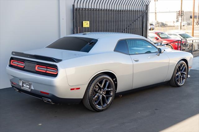 2020 dodge challenger gt