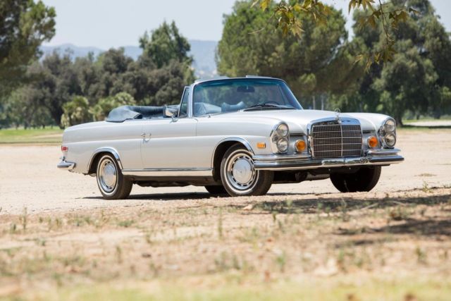280se 3.5 factory convertible! stunning condition inside and out! must see!