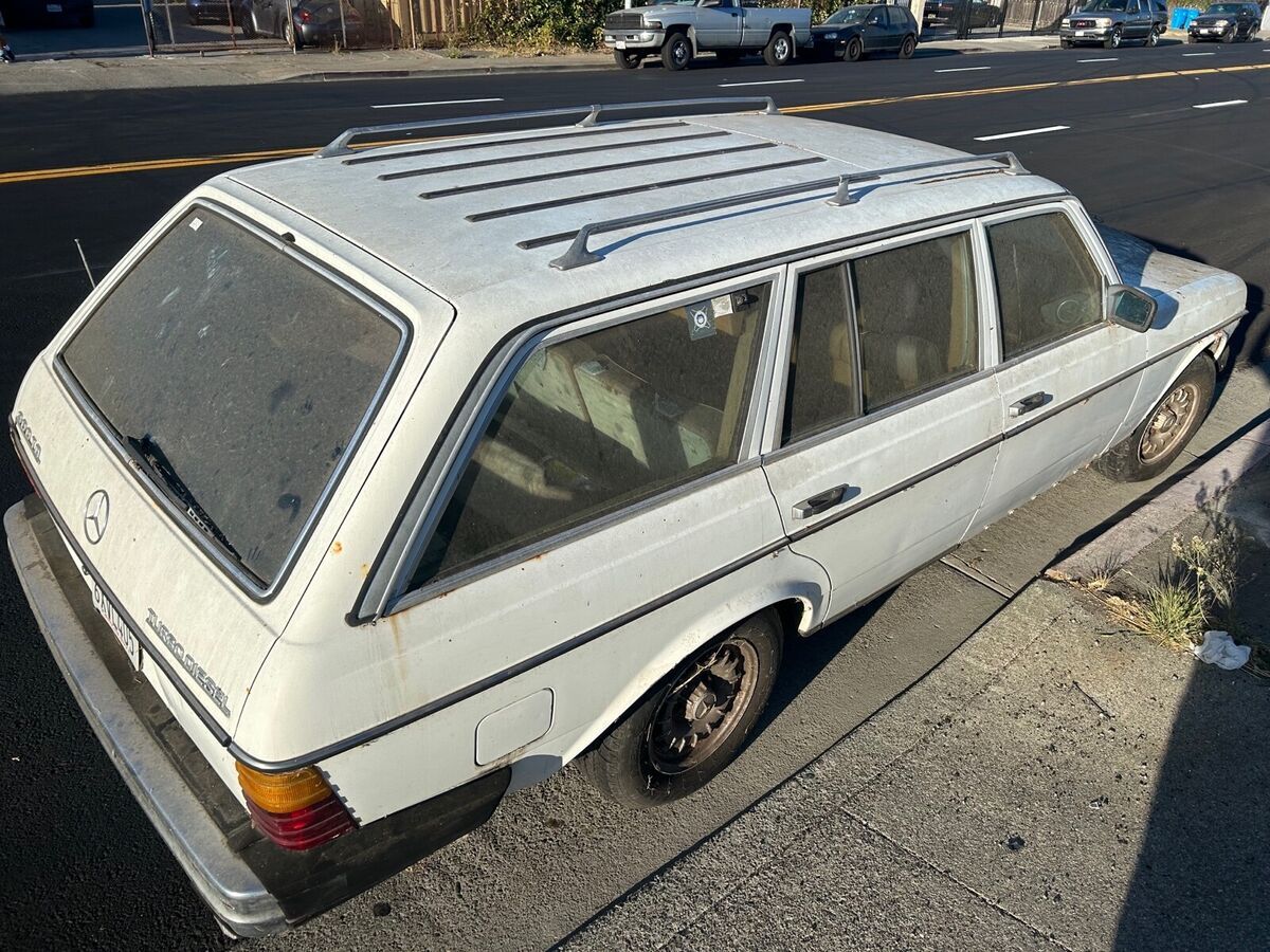 1985 mercedes-benz 300-series wagon white rwd automatic tdt