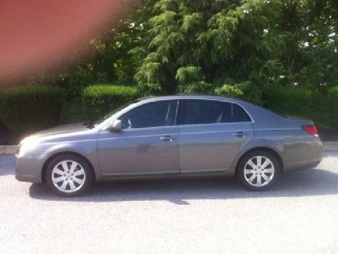 2005 toyota avalon xl in york, pa