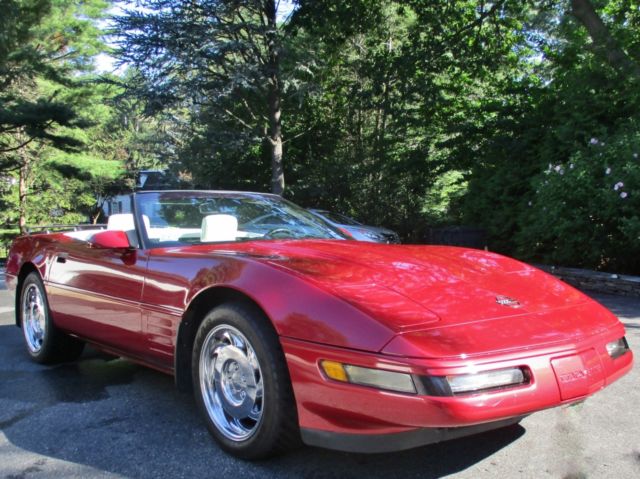 low miles!! clean history!! 1992 chevrolet corvette conv!! auto!! 300hp lt1 v8!!