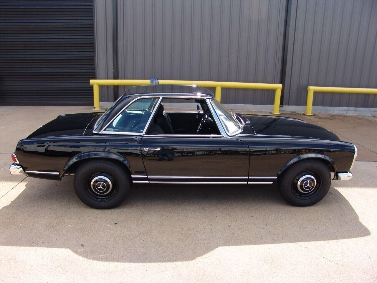 1967 mercedes-benz 200 series pagoda sport 2 tops