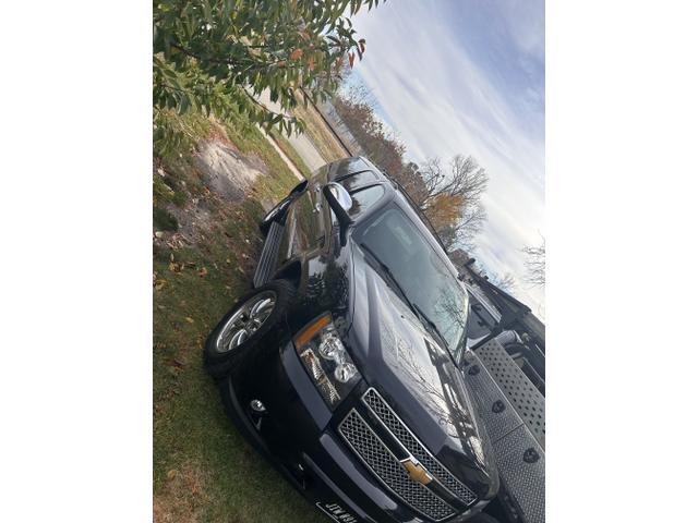 2011 chevrolet suburban 1500 ltz
