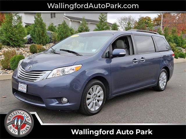 2014 toyota sienna limited