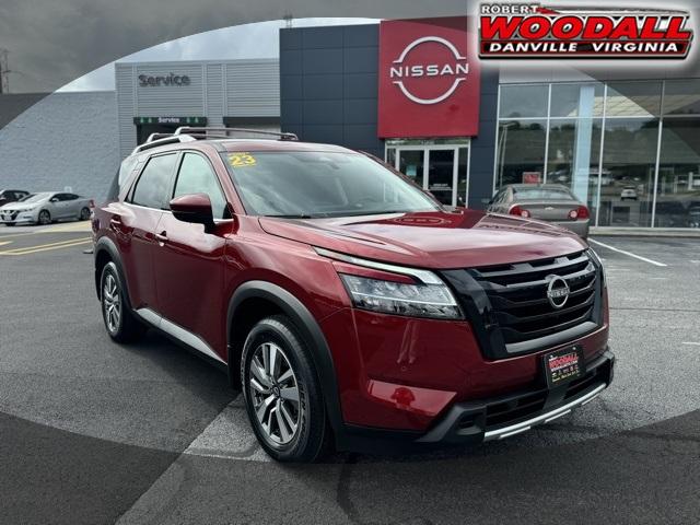 2023 nissan pathfinder sl