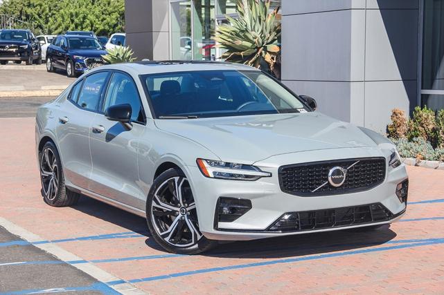 2024 volvo s60 b5 core dark