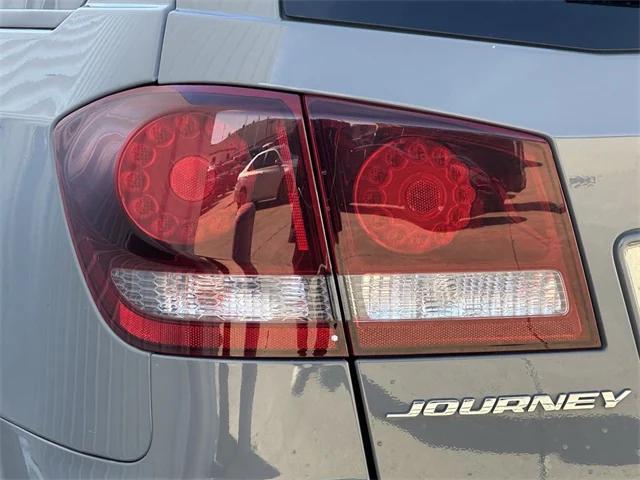 2020 dodge journey crossroad