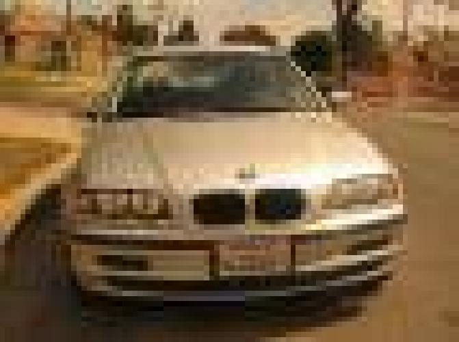 bmw 2000 nice and beautiful you best offer in paramount, ca