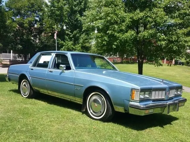 1 owner car-all stock and original-40,000 original miles-5.7l 350 v8-well kept