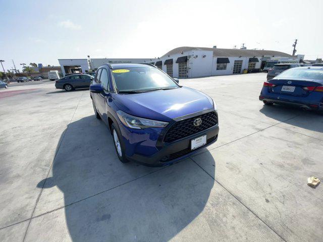 2023 toyota corolla cross le