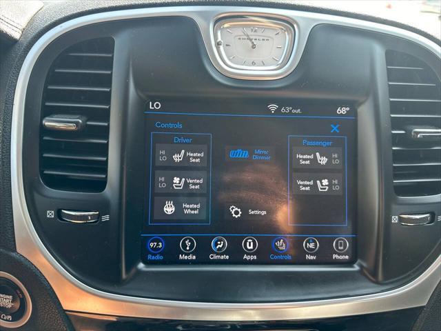 2019 chrysler 300 limited