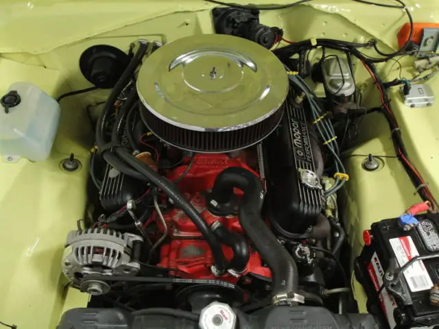 nice conv, 273 v8 w/ 340 heads, cam, pwr steer, front discs, clean fun mopar!