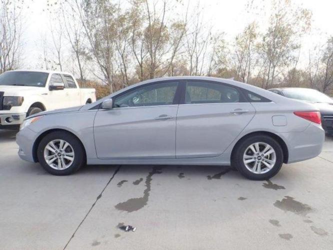 2011 hyundai sonata gls gls 4dr sedan 6a for sale in elkhorn, nebraska