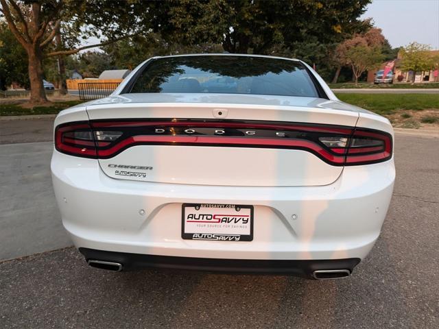 2022 dodge charger sxt