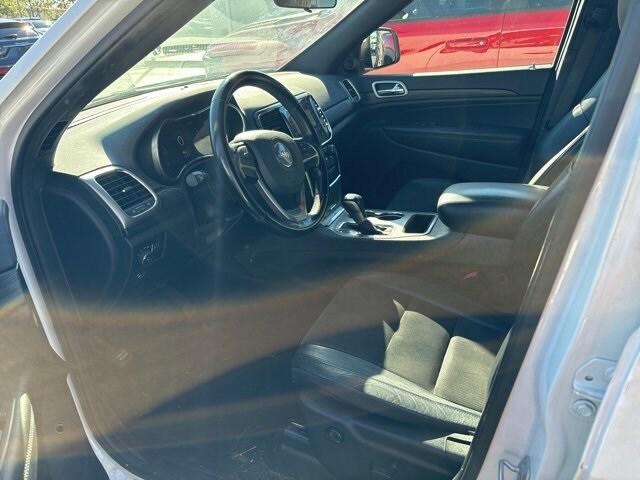 2021 jeep grand cherokee laredo x 4x4