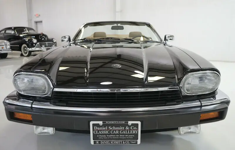 1993 jaguar xjs convertible | only 33,655 documented actual miles!