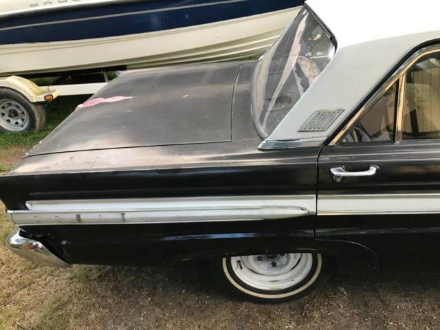 1964 mercury comet 404 (4-door) 6 cyl 3 on the tree tx car