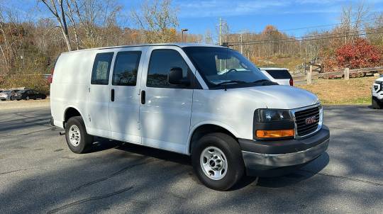 2022 GMC Savana